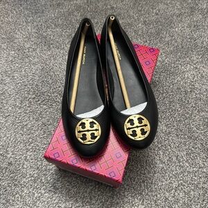 Tory Burch Chelsea Ballet Flats Black & Gold, Size 8
